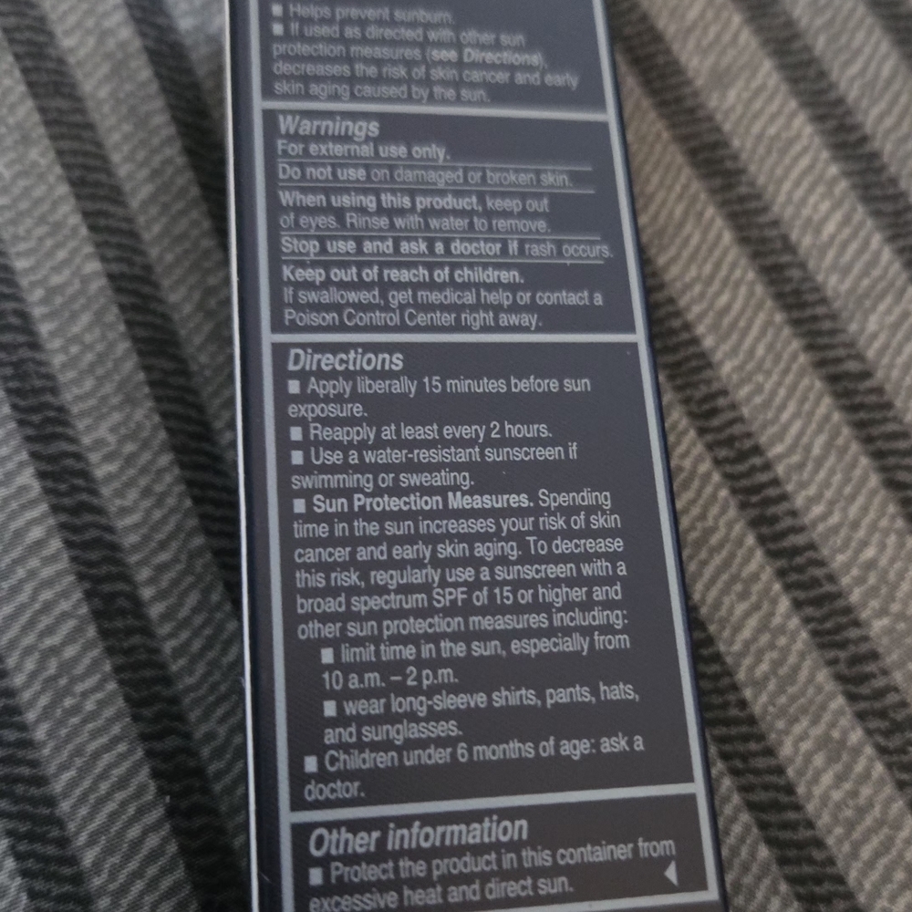 Forever Dior 24 Hours Foundation SPF 15 4W Warm - Picture 3 of 5